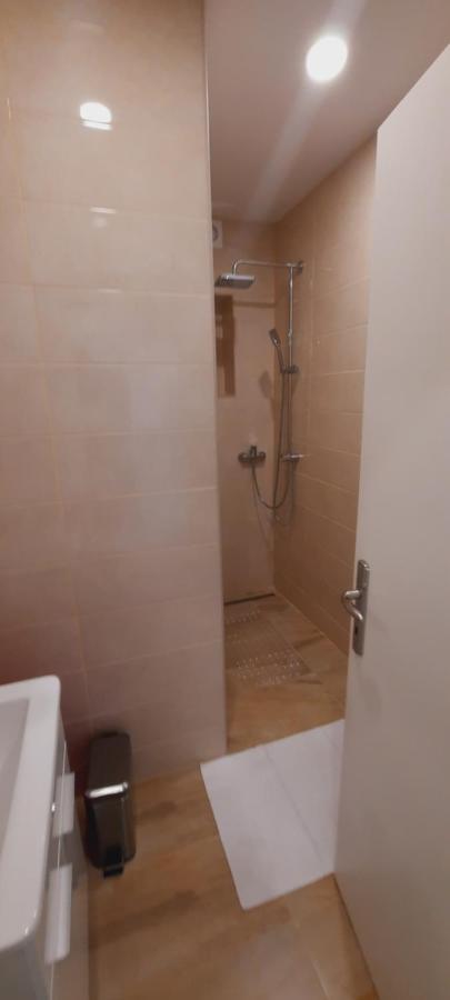 Apartments Suho Комижа Екстер'єр фото